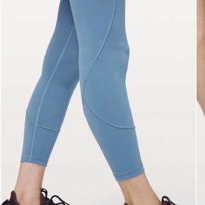 Lululemon In Movement 7/8 Tight *Everlux 25"